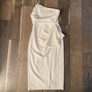 Lulu’s One Shoulder Midi Dress